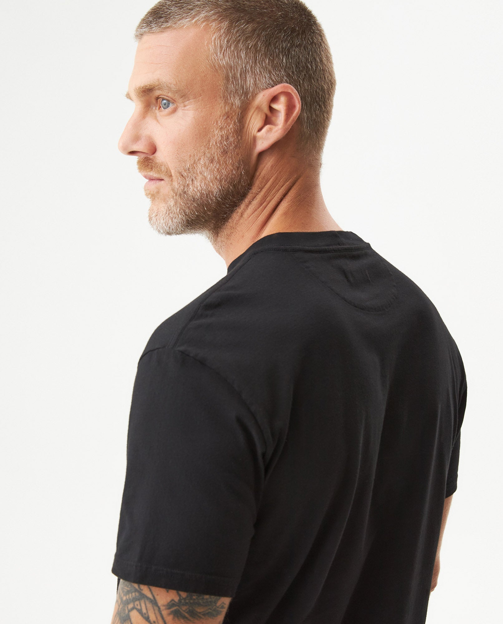 Men's Slim Fit Crew Neck T-shirt in Cotton Stretch Blend, Navigate - 6